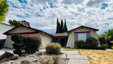 Main picture of 2280 Camellia Ct