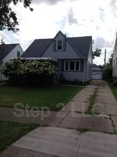 Main picture of 5048 Claremont Blvd