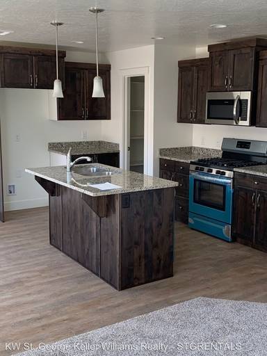 Main picture of 5843 S Firebird Way