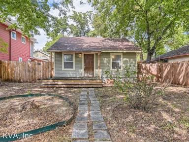 Main picture of 2602 Canterbury St