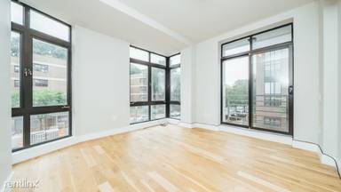 Main picture of 185 Leonard St