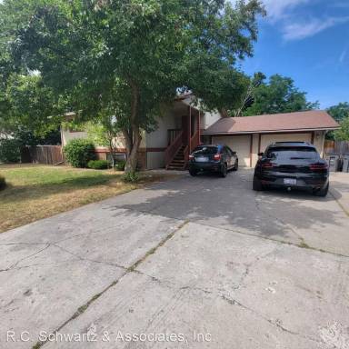 Main picture of 5704 S Donora Dr