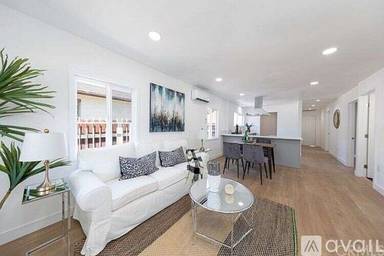 Main picture of 8722 Orchard Ave