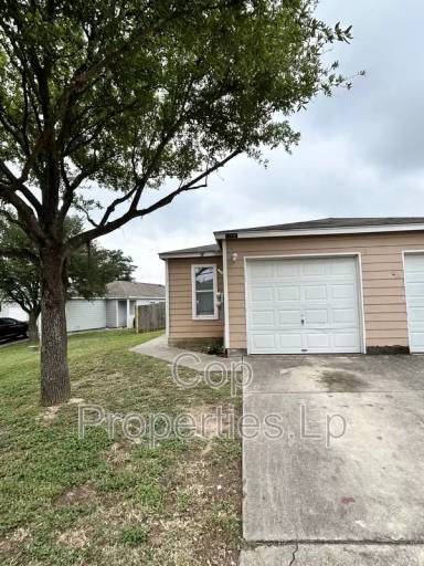 Main picture of 15416 Kamary Ln