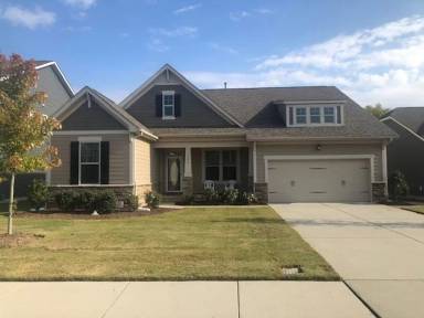 Main picture of 3045 Paddington Dr