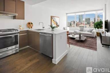 Main picture of The Olivia