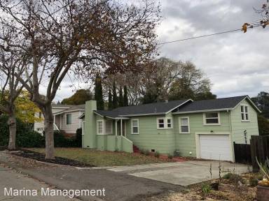 Main picture of 310 Moorland St