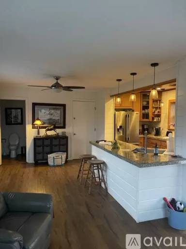 Main picture of 2626 Newman Rd