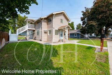 Main picture of 115 SE 3rd St