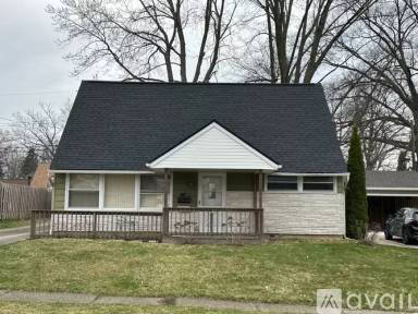Main picture of 1772 Hanover St