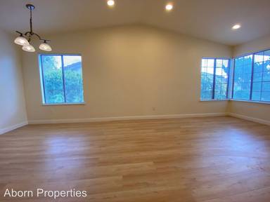 Main picture of 3150 Oakgate Way