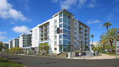 Main picture of Altitude