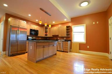Main picture of 127 Brooks St