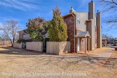 Main picture of 11405 Springhollow Rd