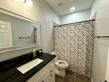 Main picture of 219 Overcup Dr