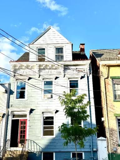 Main picture of 5 West St