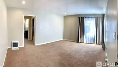 Main picture of 5429 Panama Ave