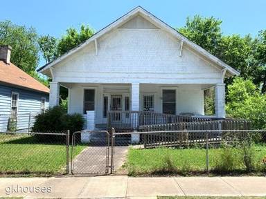 Main picture of 921 53rd St N