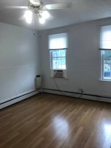 Main picture of 9140 Baltimore St