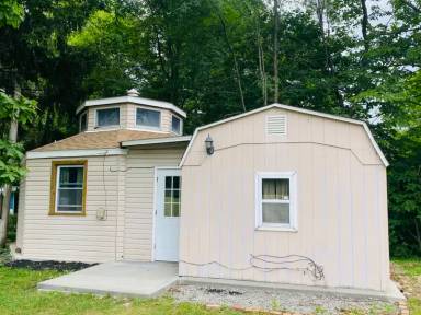 Main picture of 155 Etna Rd