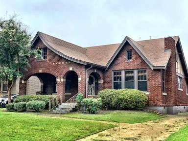 Main picture of 1007 Sheridan St
