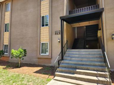 Main picture of 2388 Lawrenceville Hwy