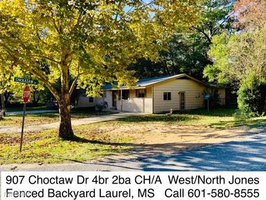 Main picture of 907 Choctaw Dr