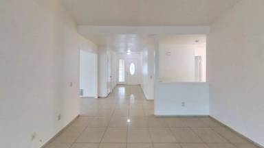 Main picture of 824 S Lassen Ave