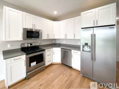Main picture of 1537 Gales St NE