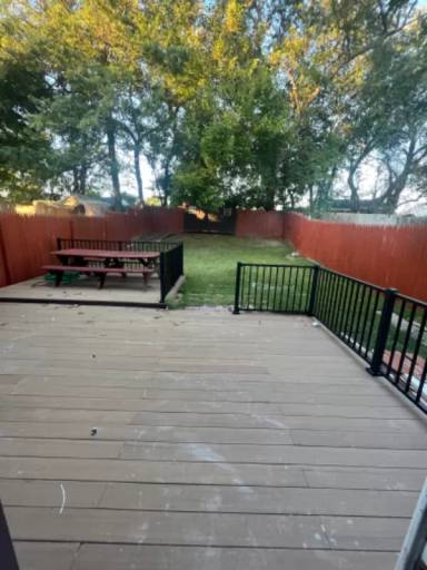 Main picture of 1 Canis Ct
