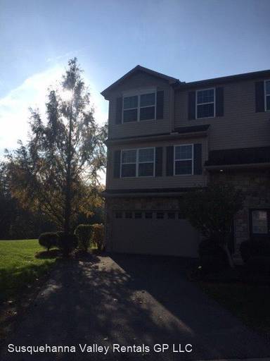 Main picture of 203 Antilles Ct