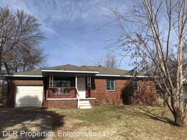 Main picture of 7619 E 7th St