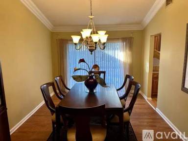 Main picture of 4914 Acorn Dr