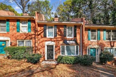 Main picture of 898 Chippendale Ln