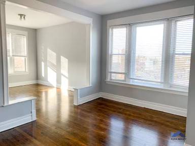 Main picture of 2647 N Fairfield Ave