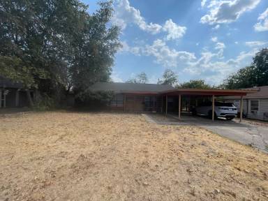 Main picture of 1214 White Ave