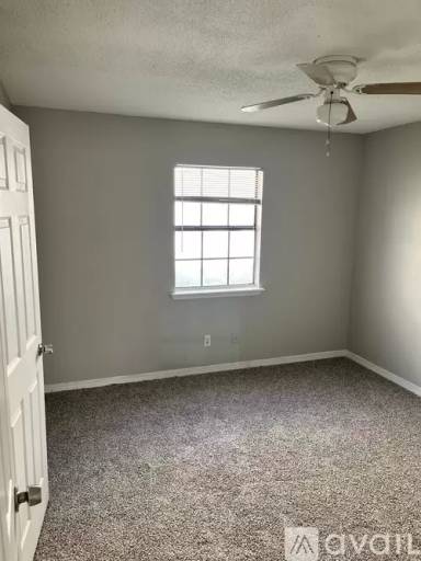 Main picture of 12221 Prudie St