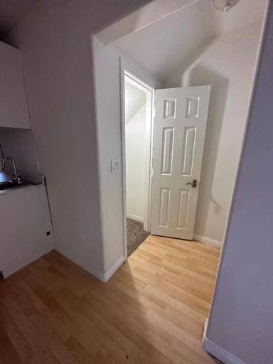 Main picture of 112 N Croft Ave