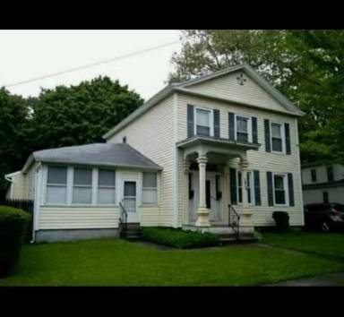 Main picture of 1010 Carbon St