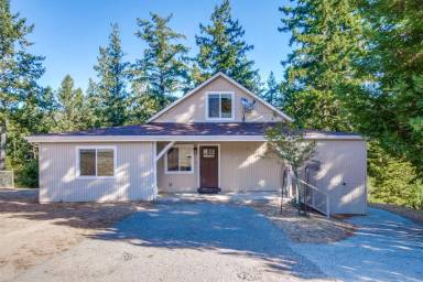 Main picture of 24360 Loma Prieta Ave