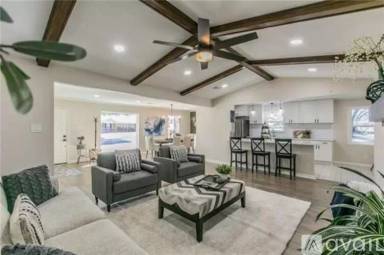 Main picture of 1921 Trinity Dr