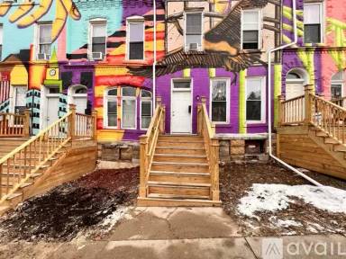 Main picture of 530 Loras Blvd