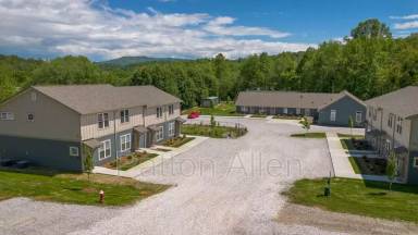 Main picture of 21 Catawba Valley Ct