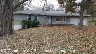 Main picture of 3200 NE 39th St