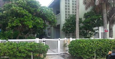 Main picture of 122 10th Ave S