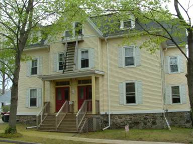 Main picture of 96 Highland St