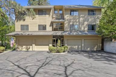 Main picture of 113 S Neyland Ave