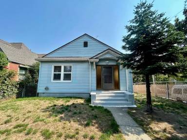 Main picture of 5958 34th Ave SW
