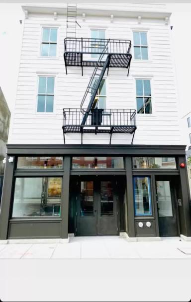 Main picture of 2342 3rd St