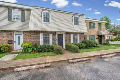 Main picture of 4017 Cottage Hill Rd